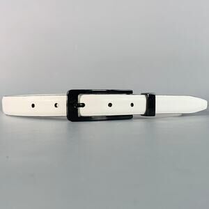 WCM NEW YORK Size M White Leather Belt